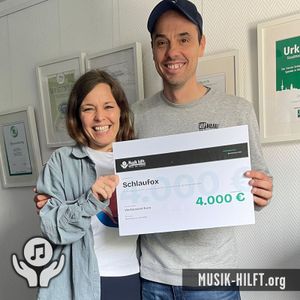 Spendenübergabe SchlauFox e.V.